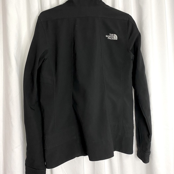 THE NORTH FACE LADIES BLACK JACKET with button neck *Like N… - Picture 3 of 7